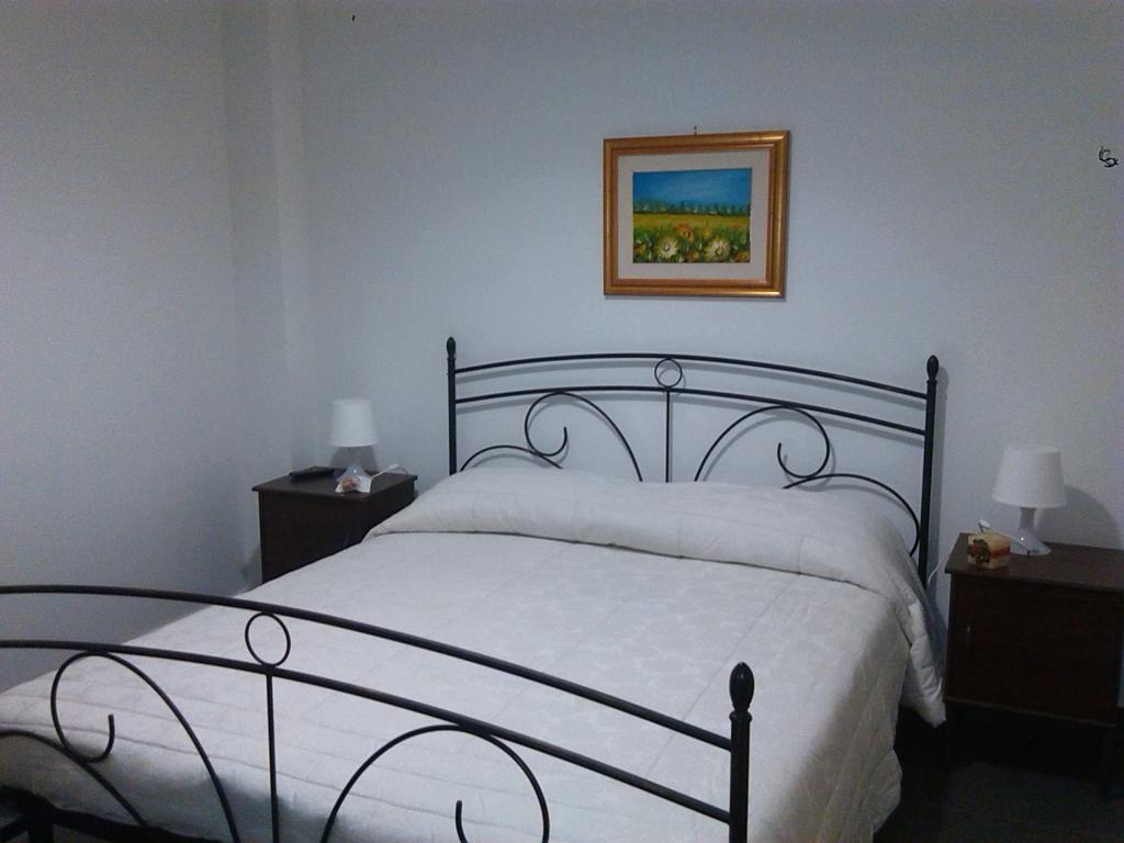 كالتانيسيتا B&B Largo Barile الغرفة الصورة