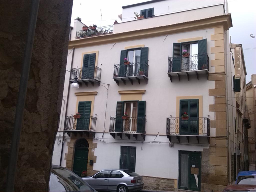 كالتانيسيتا B&B Largo Barile المظهر الخارجي الصورة
