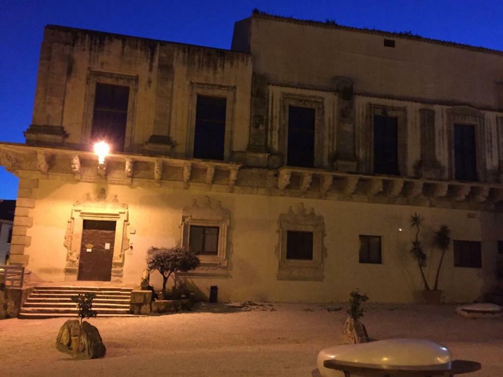 كالتانيسيتا B&B Largo Barile المظهر الخارجي الصورة